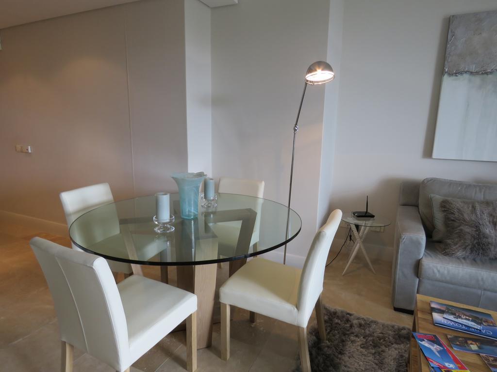 202 Kylemore A Waterfront Marina Le Cap Chambre photo